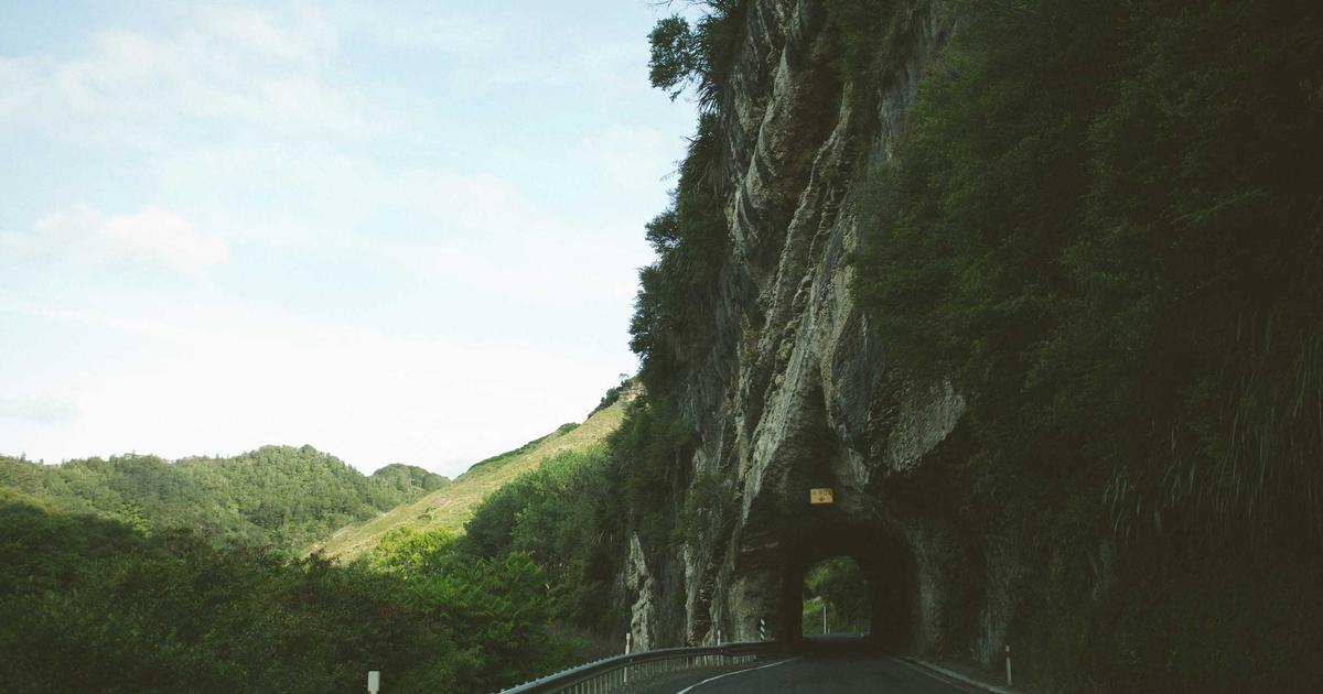 OpenClaw Core: Implementing Event-Driven Architectures for Reactive Agent Systems in Local-First AI